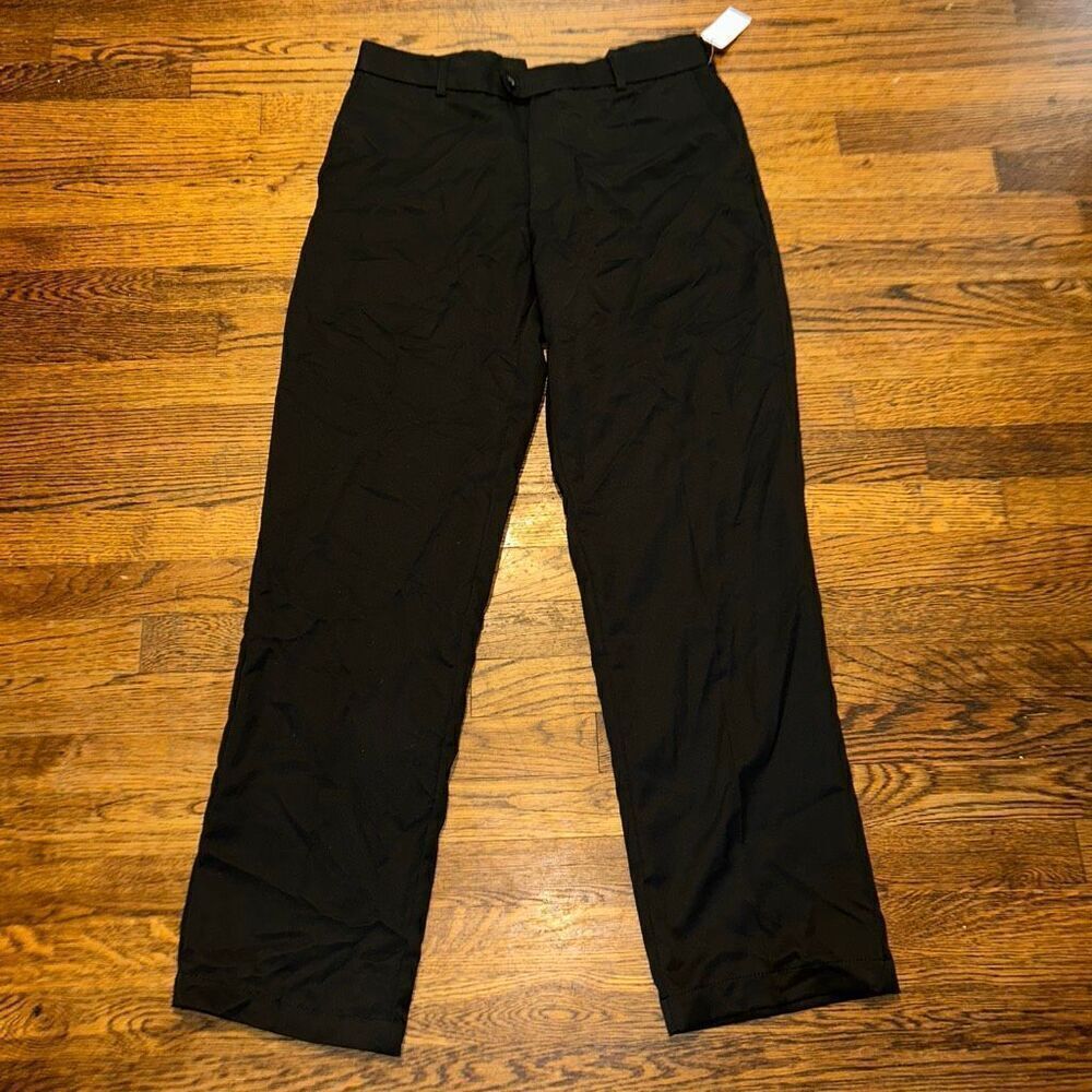 New Izod Pants